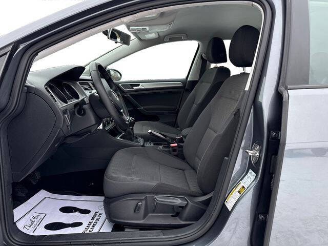 2017 Volkswagen Golf