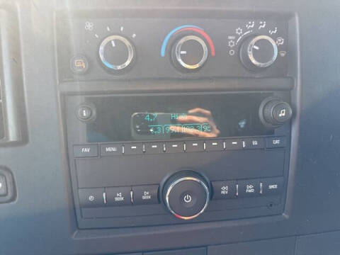 2023 Chevrolet Express 2500