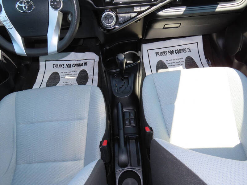 2015 Toyota Prius c Four