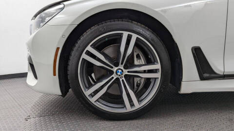 2017 BMW 7 Series 750i