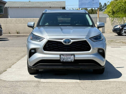 2021 Toyota Highlander Hybrid XLE