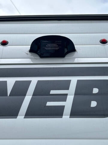 2024 Winnebago 30 BH ACCESS