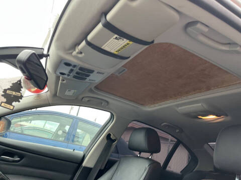 2011 BMW 3 Series 328i