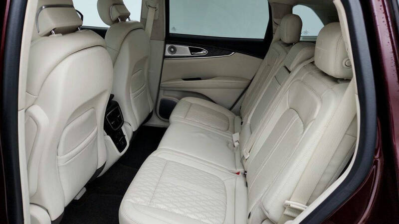 2020 Lincoln Nautilus Black Label