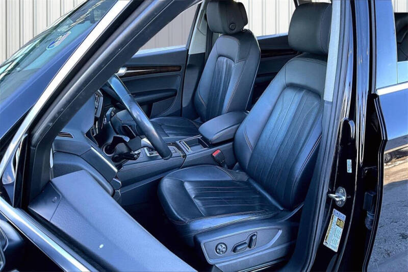 2019 Audi Q5 quattro Premium 45 TFSI