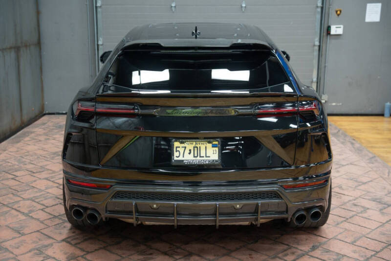 2021 Lamborghini Urus