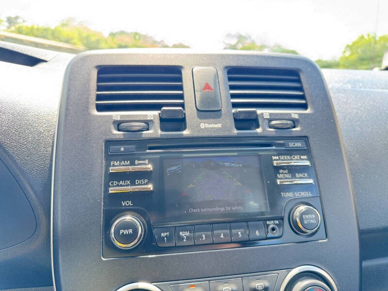 2015 Nissan LEAF SV