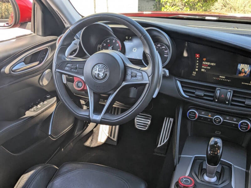 2018 Alfa Romeo Giulia Ti Sport