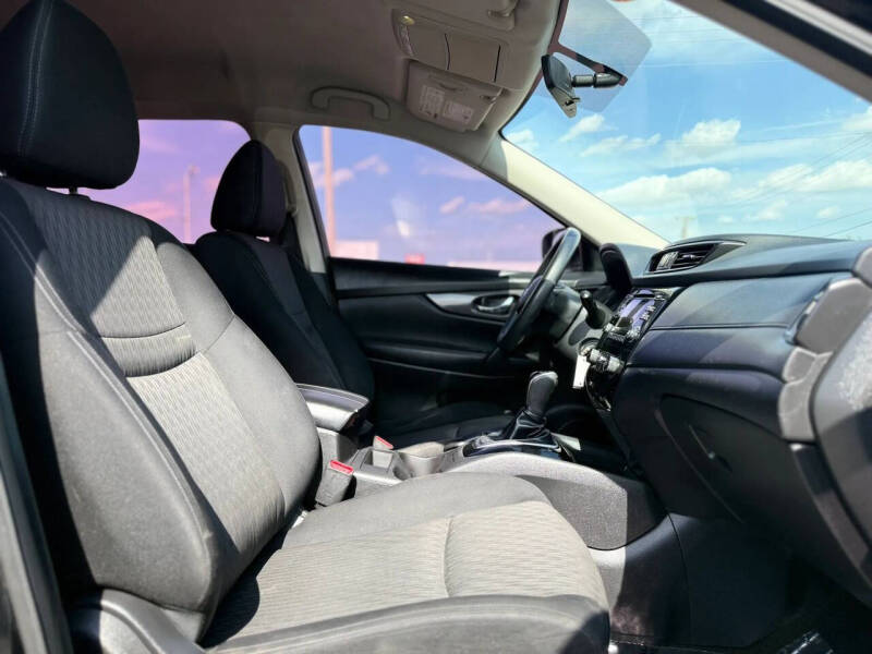 2017 Nissan Rogue