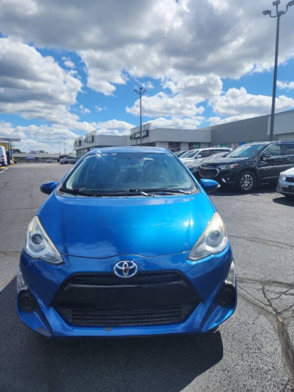 2015 Toyota Prius c One