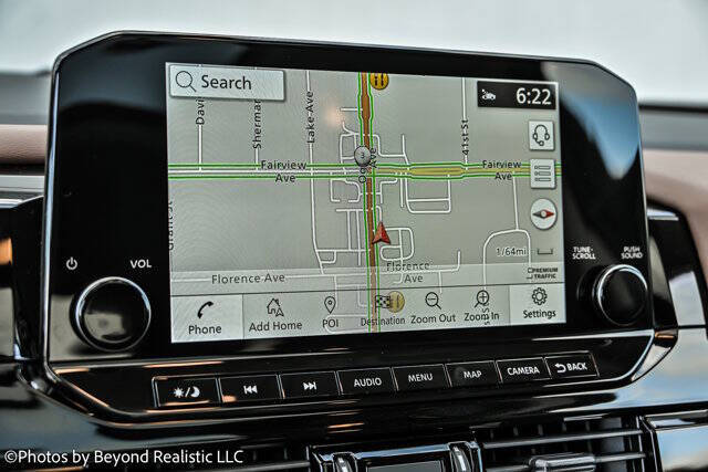 2025 Nissan Pathfinder Platinum