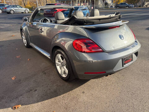 2013 Volkswagen Beetle Convertible 2.5L PZEV