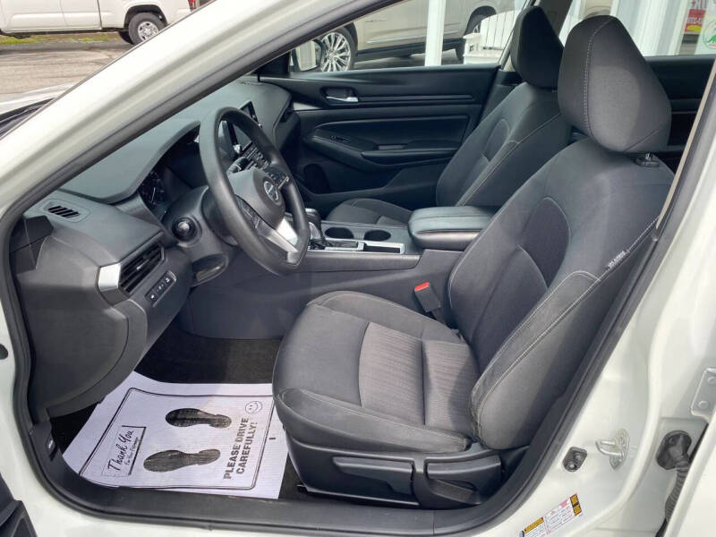 2022 Nissan Altima 2.5 S