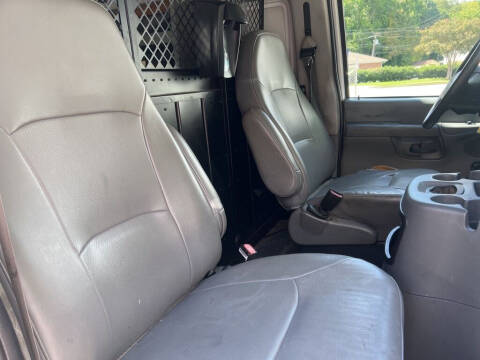 2003 Ford E-Series E-250