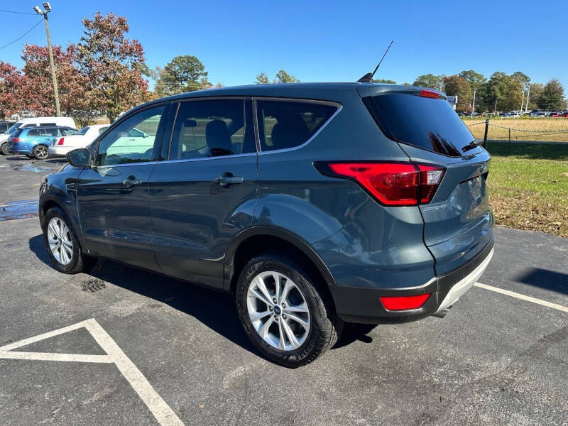 2019 Ford Escape SE