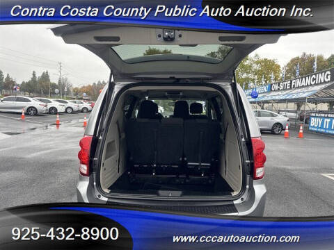 2017 Dodge Grand Caravan SE