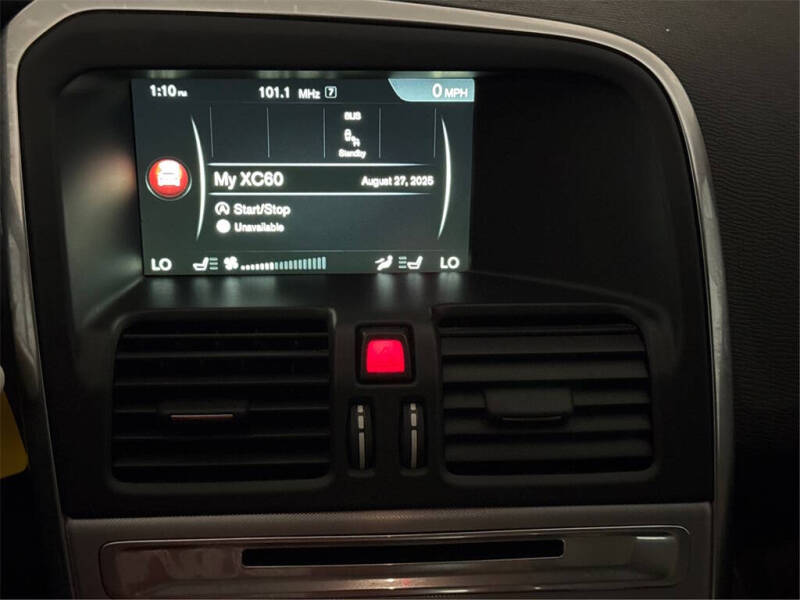 2017 Volvo XC60 T6 Dynamic