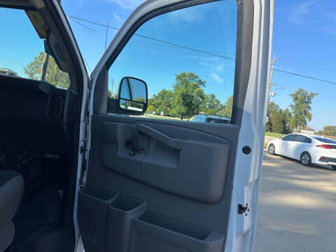 2019 Chevrolet Express 2500