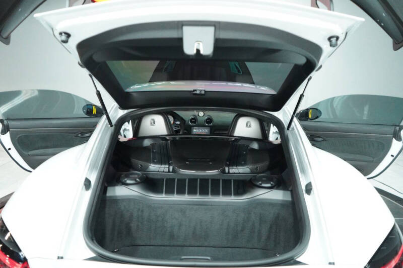 2023 Porsche 718 Cayman GT4 RS