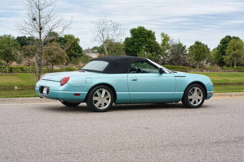 2002 Ford Thunderbird Deluxe