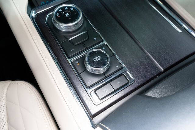 2023 Ford Expedition MAX Platinum