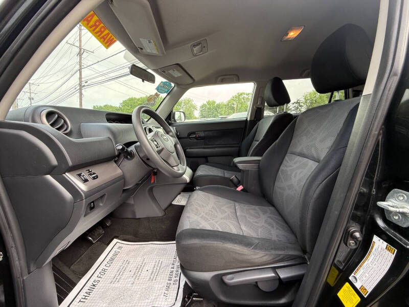 2012 Scion xB Release Series 9.0