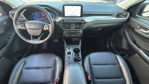 2021 Ford Escape Titanium