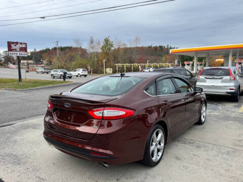 2016 Ford Fusion SE