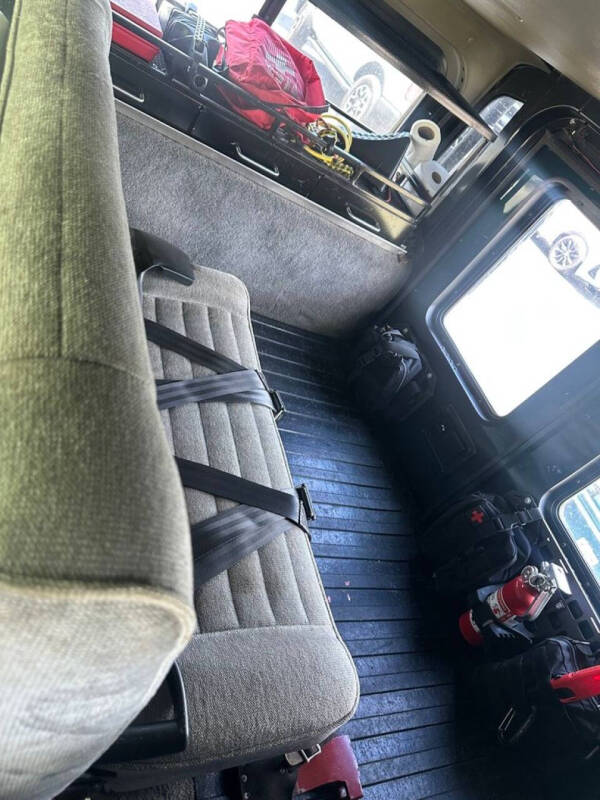 1995 AM General Hummer Wagon