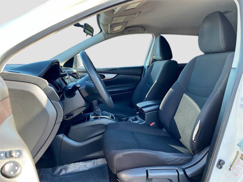 2017 Nissan Rogue Sport S