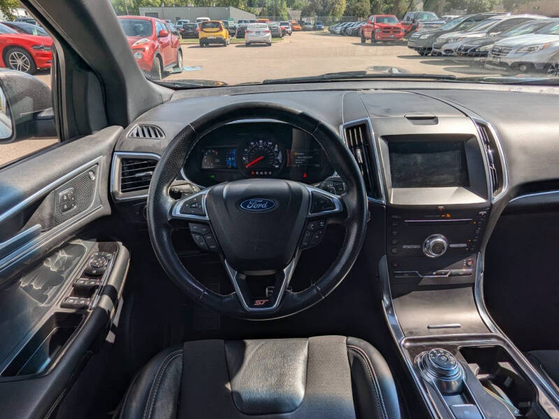 2019 Ford Edge ST