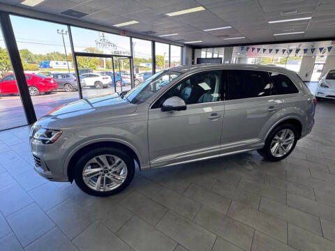 2022 Audi Q7 quattro Premium Plus 55 TFSI