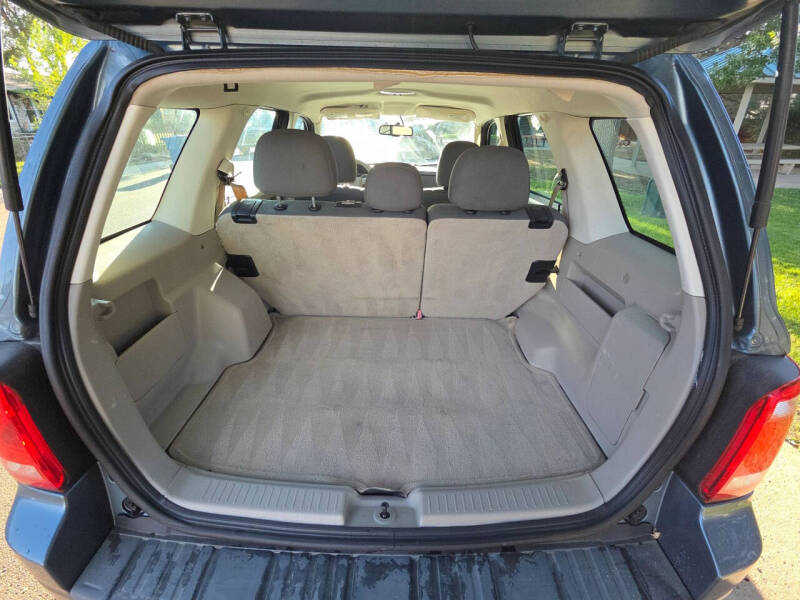 2011 Ford Escape XLS