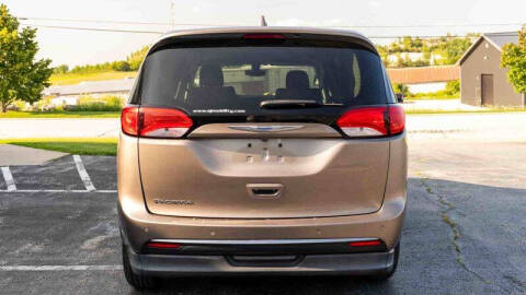 2018 Chrysler Pacifica Touring Plus