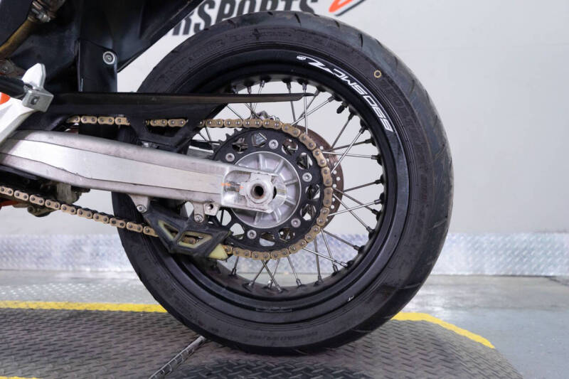 2020 KTM 690 SMC R