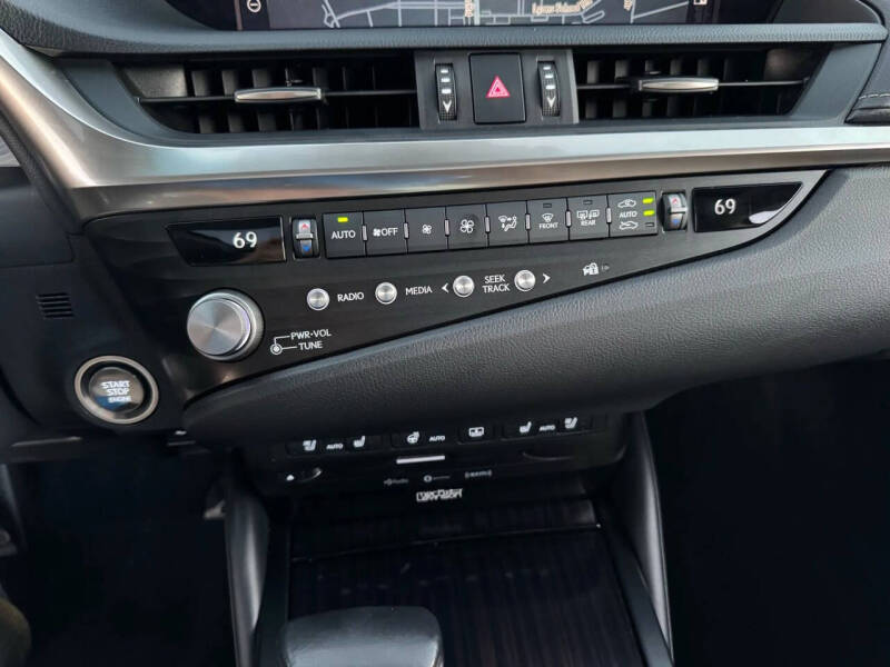 2021 Lexus ES 350 Ultra Luxury