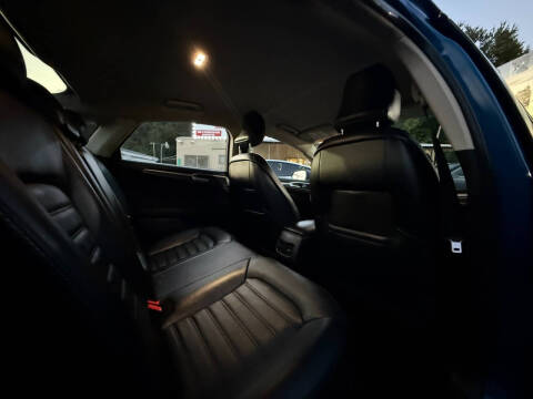 2018 Ford Fusion Energi SE Luxury