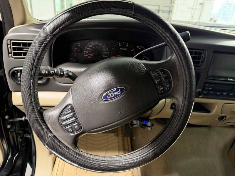 2005 Ford Excursion Limited