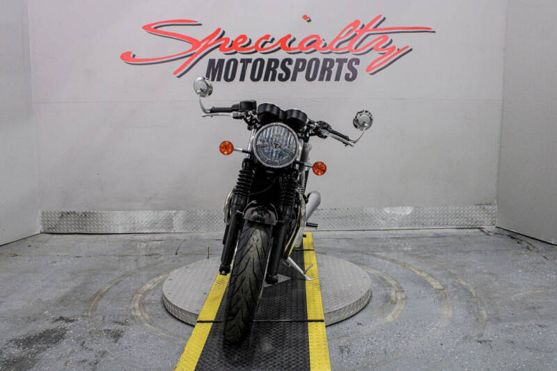 2017 Triumph Thruxton 1200