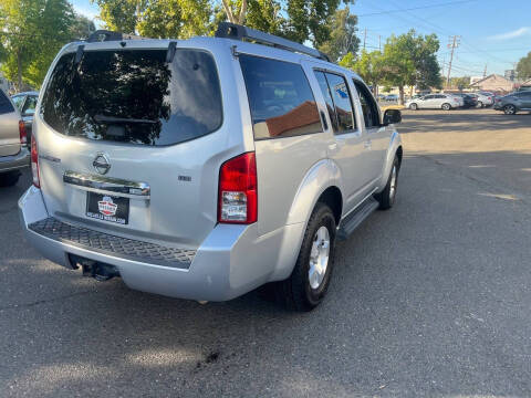 2010 Nissan Pathfinder S FE+