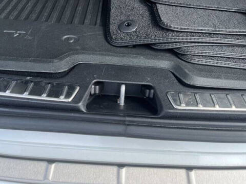 2023 Volvo XC90 B6 Ultimate Bright Theme 7P