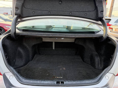 2016 Toyota Camry XSE