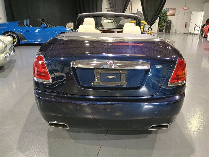 2016 Rolls-Royce Dawn 12