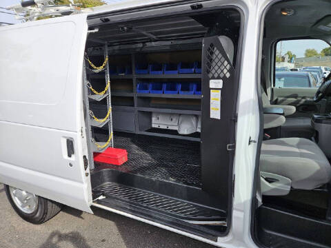 2014 Ford E-Series E-150