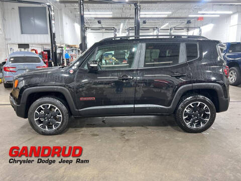 2023 Jeep Renegade Trailhawk