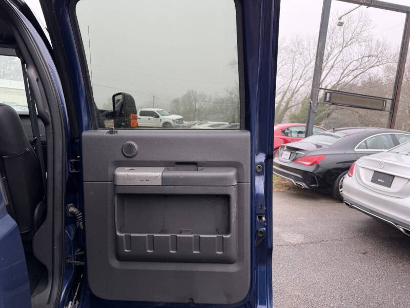 2012 Ford F-250 Super Duty Lariat