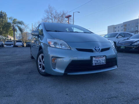 2014 Toyota Prius Three