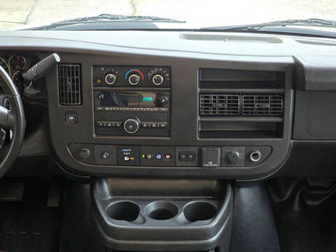 2022 Chevrolet Express 3500