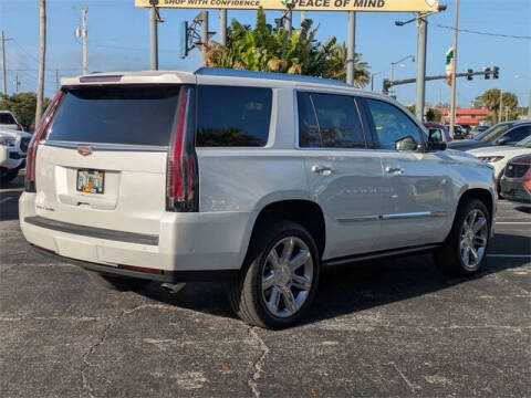 2017 Cadillac Escalade Premium Luxury