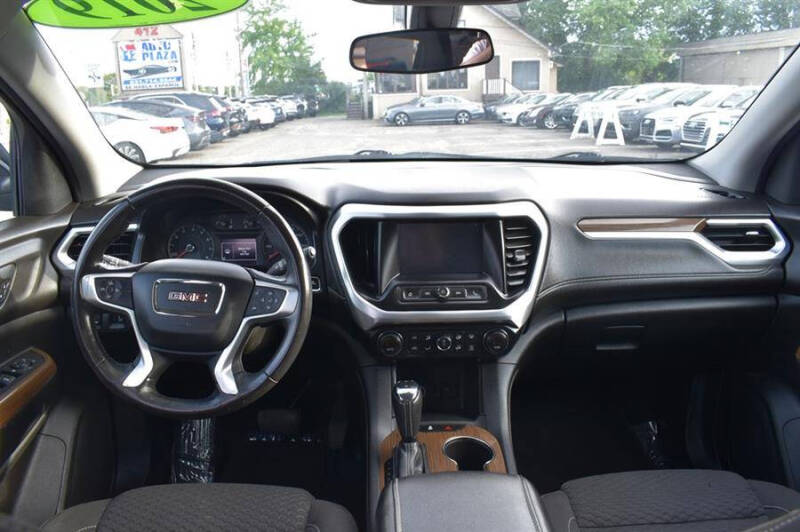 2019 GMC Acadia SLE-1